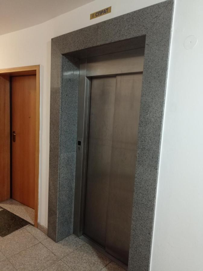 Go 2 Apartment Beograd Bagian luar foto